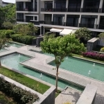 beautiful semi-furnished flat for rent