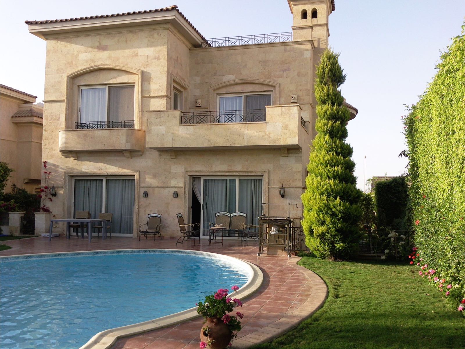 villa for rent