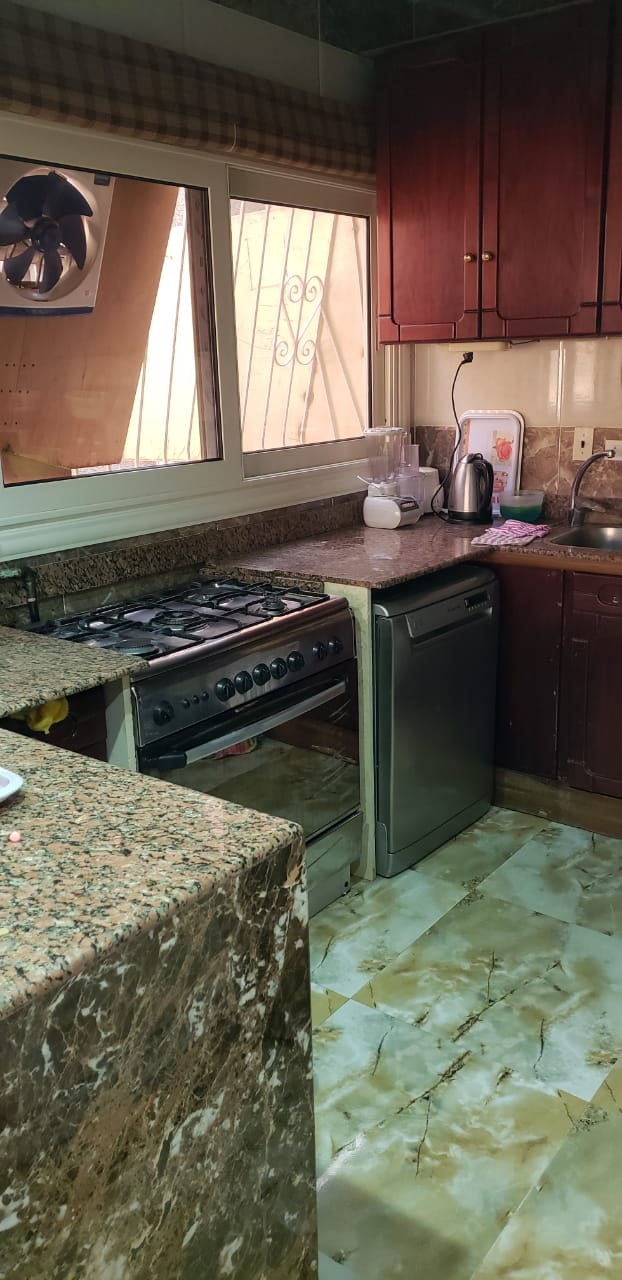 Flat on 221 Degla for sale
