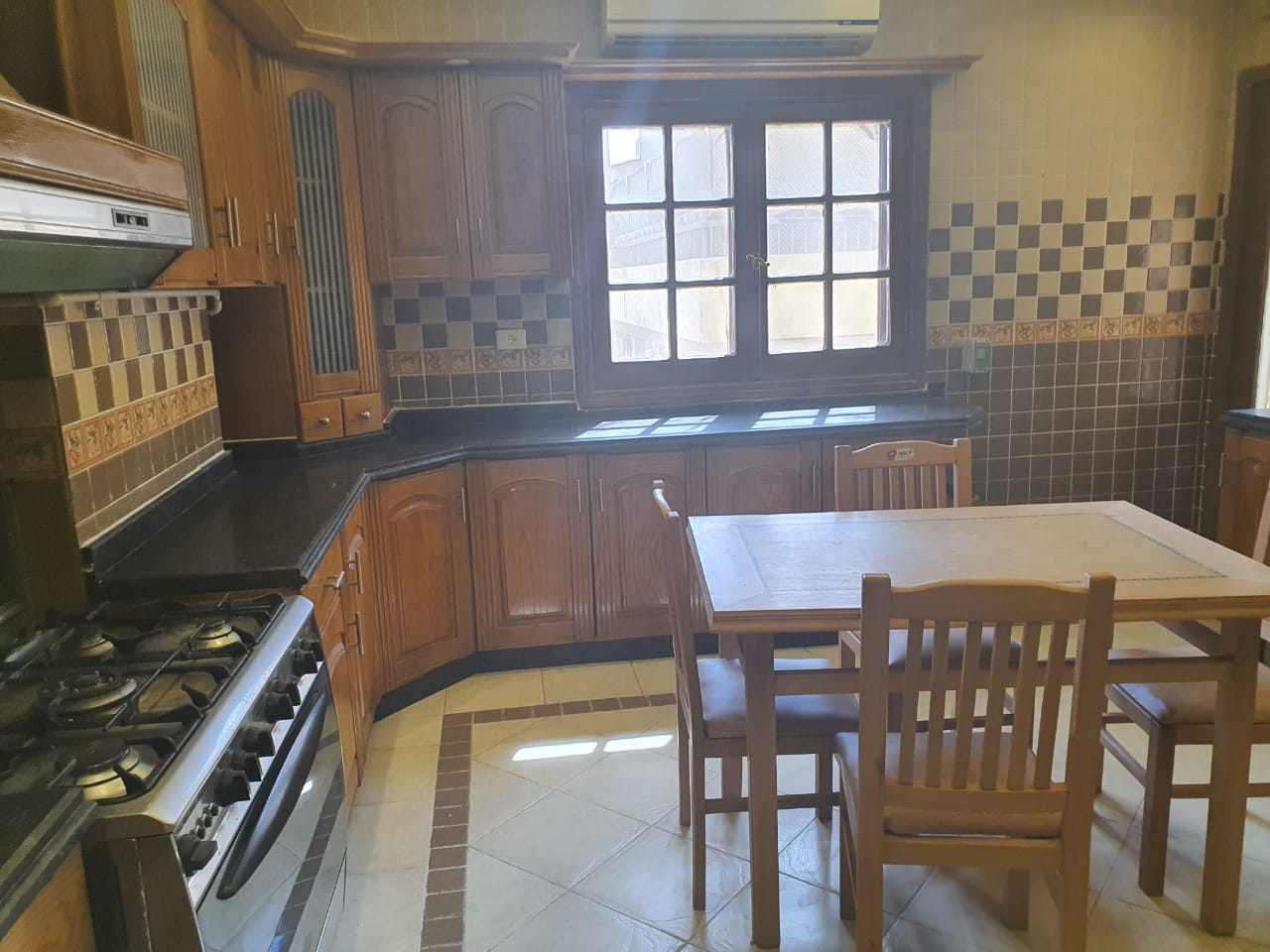 Old Maadi apartment for rent