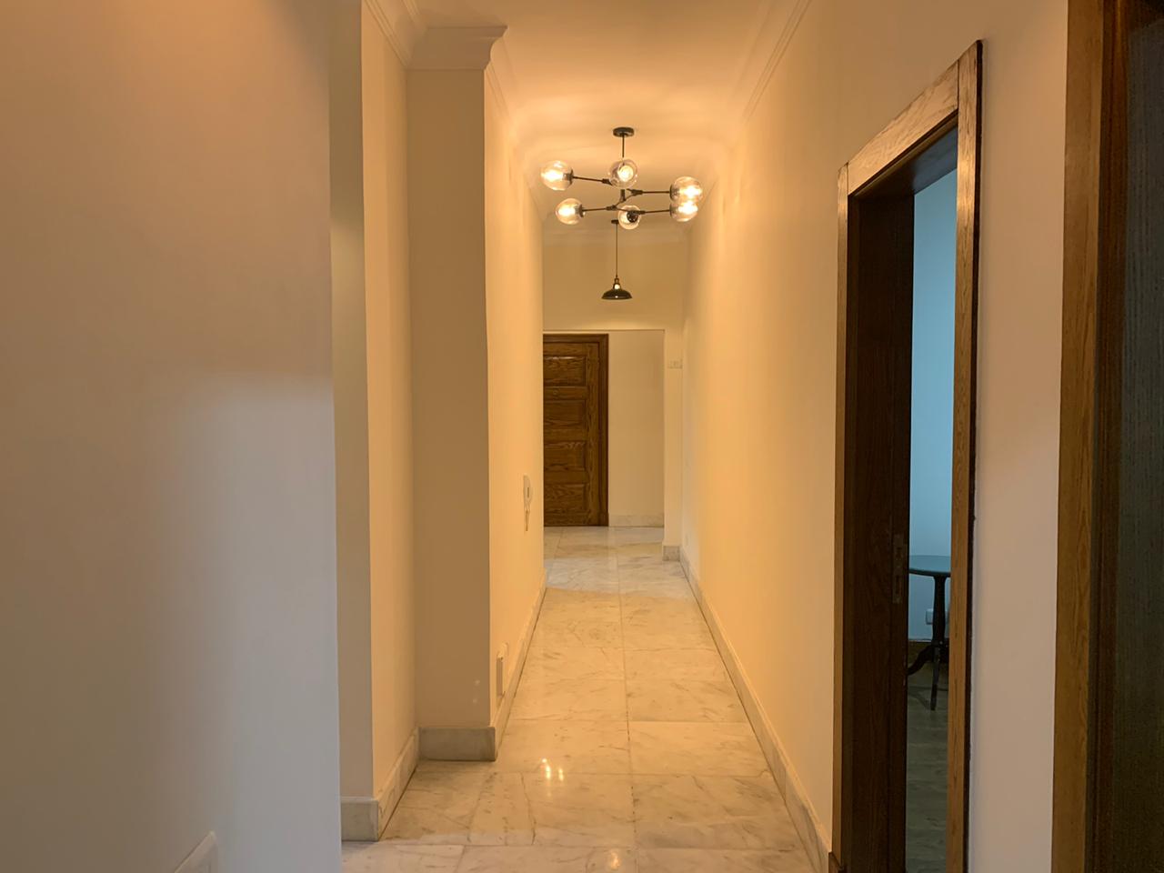 4 bedrooms flat in old maadi for rent