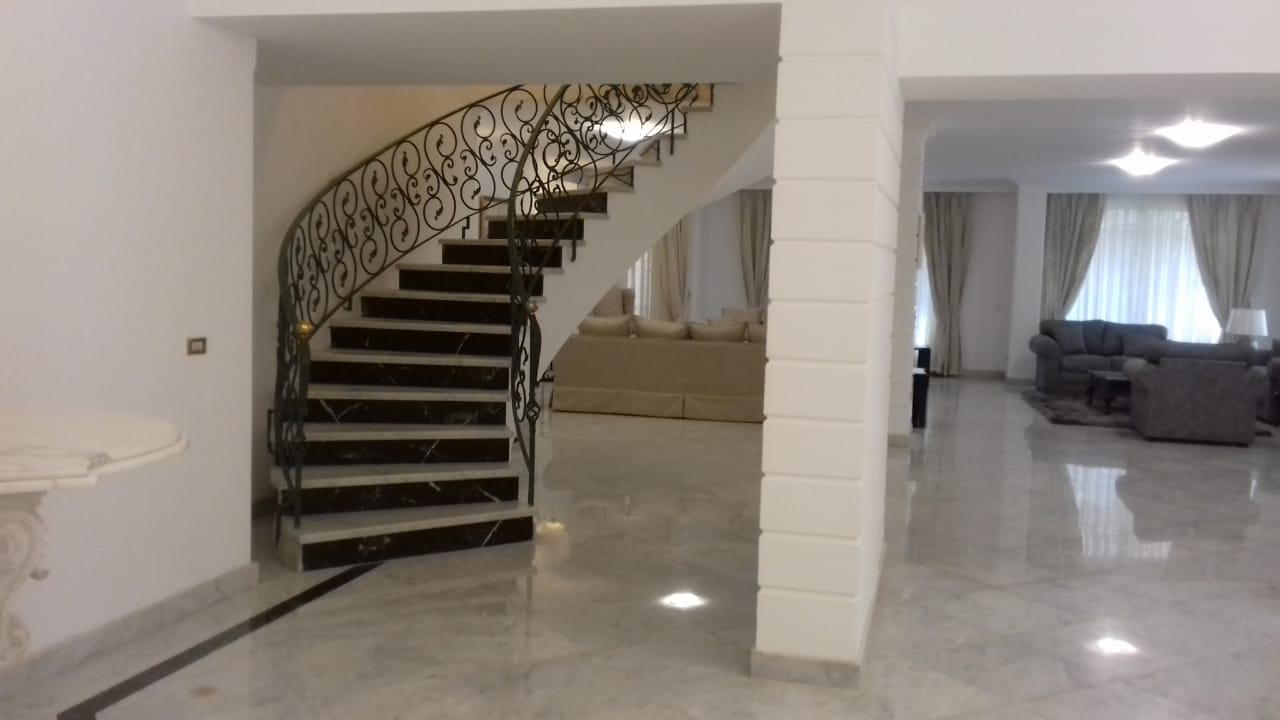 2 floor building for rent