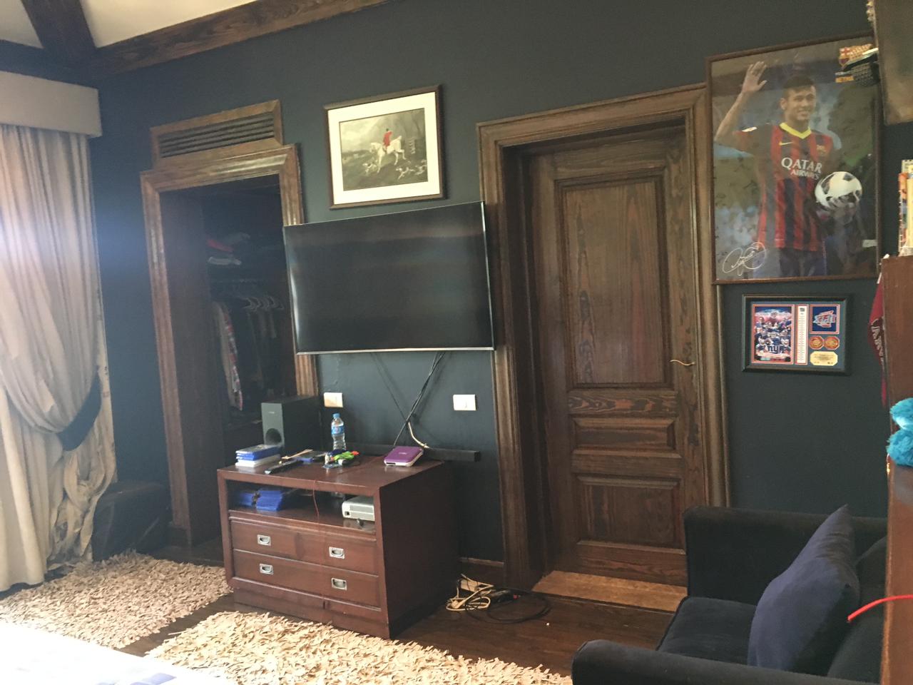 6 bedrooms Villa for Rent in Katameya Heights Golf Compound