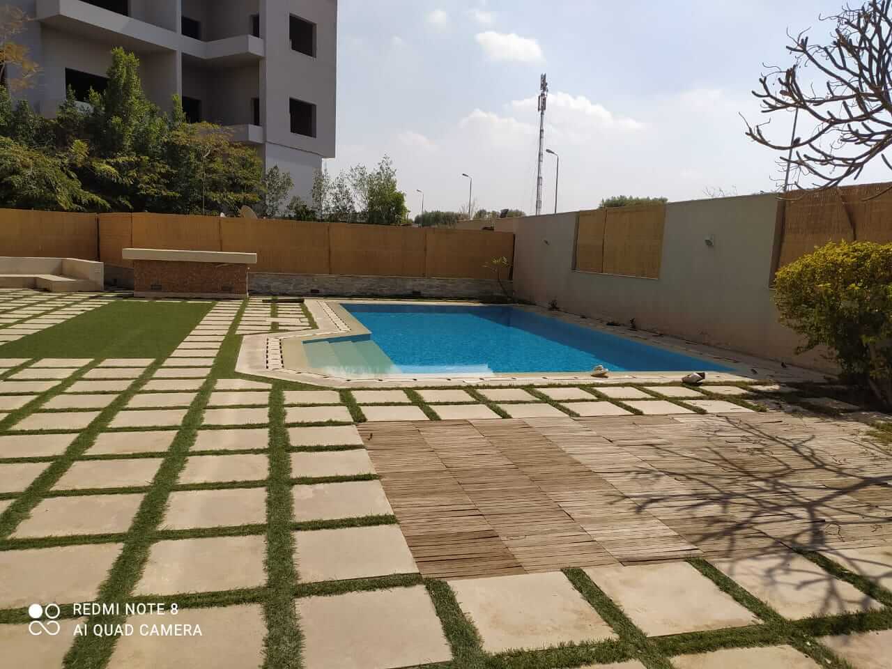 A Duplex for rent. An apartment with 2 floors