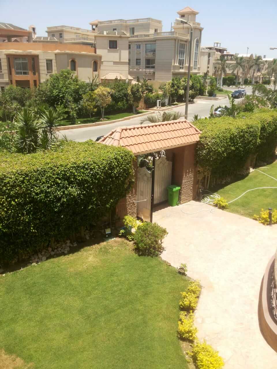 West Golf Apartment for rent
