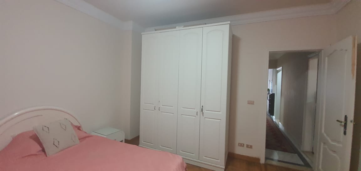 3 Bedroom Furnished Flat for rent, equipped kitchen, 2 bathrooms