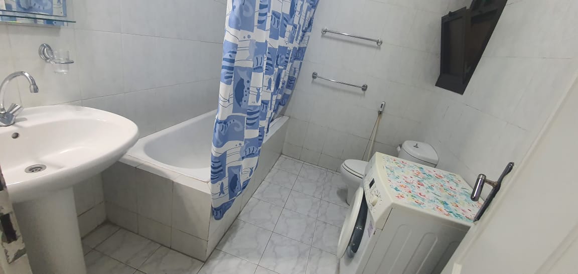3 Bedroom Furnished Flat for rent, equipped kitchen, 2 bathrooms
