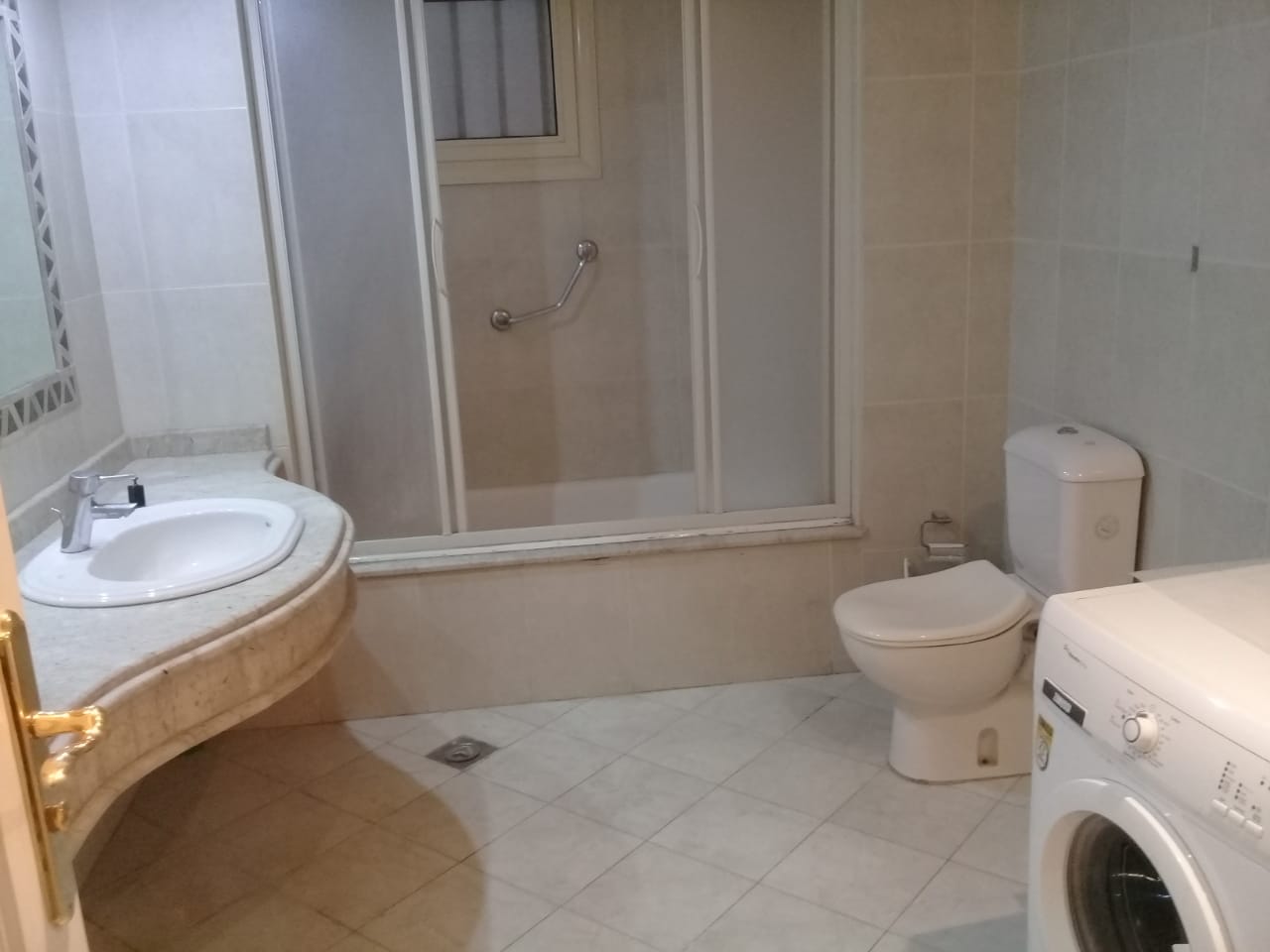 3 bedroom Apartment on Street 200 for rent