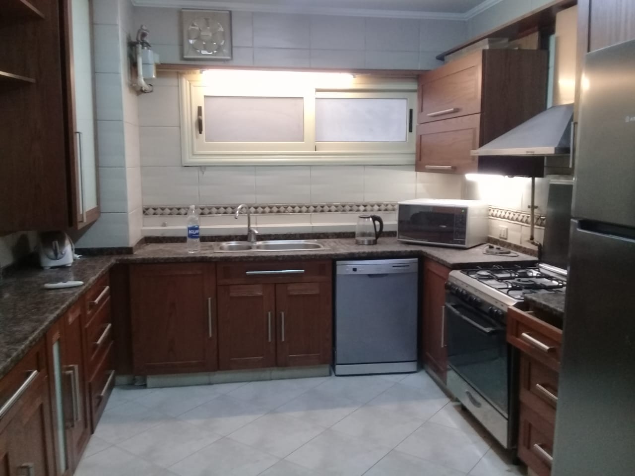 3 bedroom Apartment on Street 200 for rent