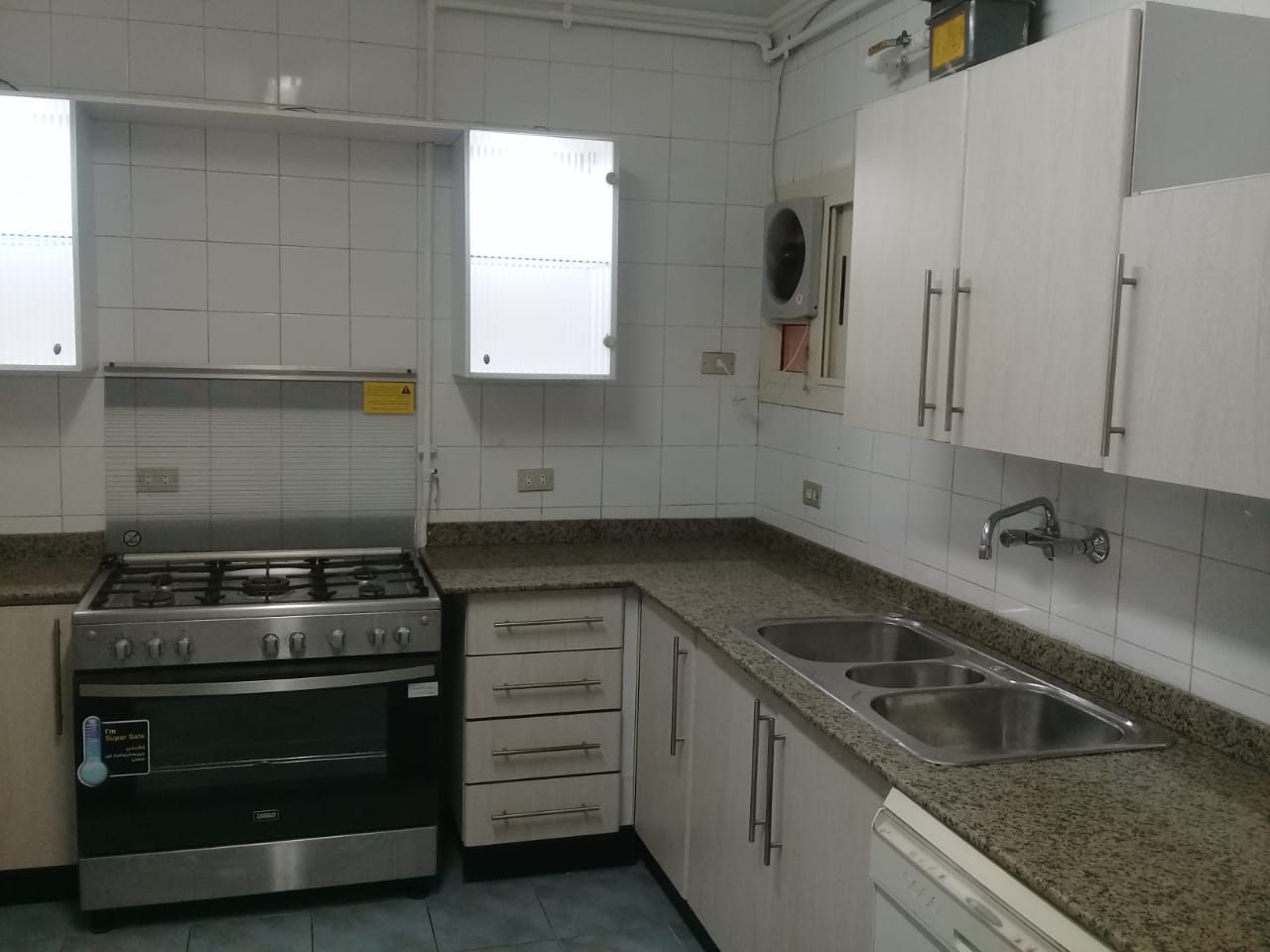 3 bedroom apartment for rent