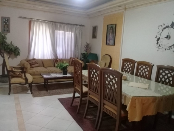 3 bedroom apartment on street 199 for rent