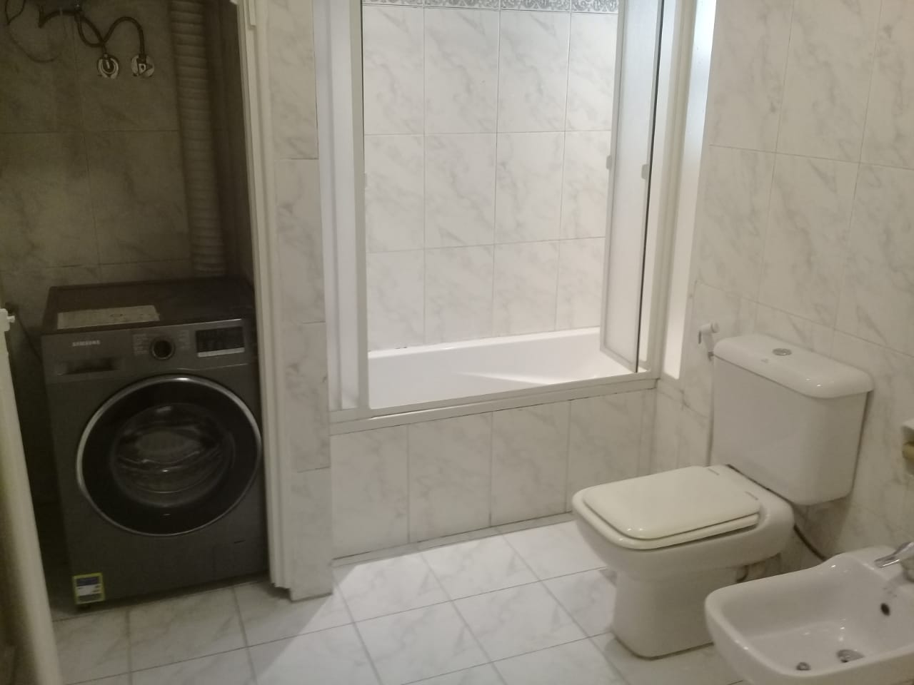 Furnished 4 bedroom apartment for rent