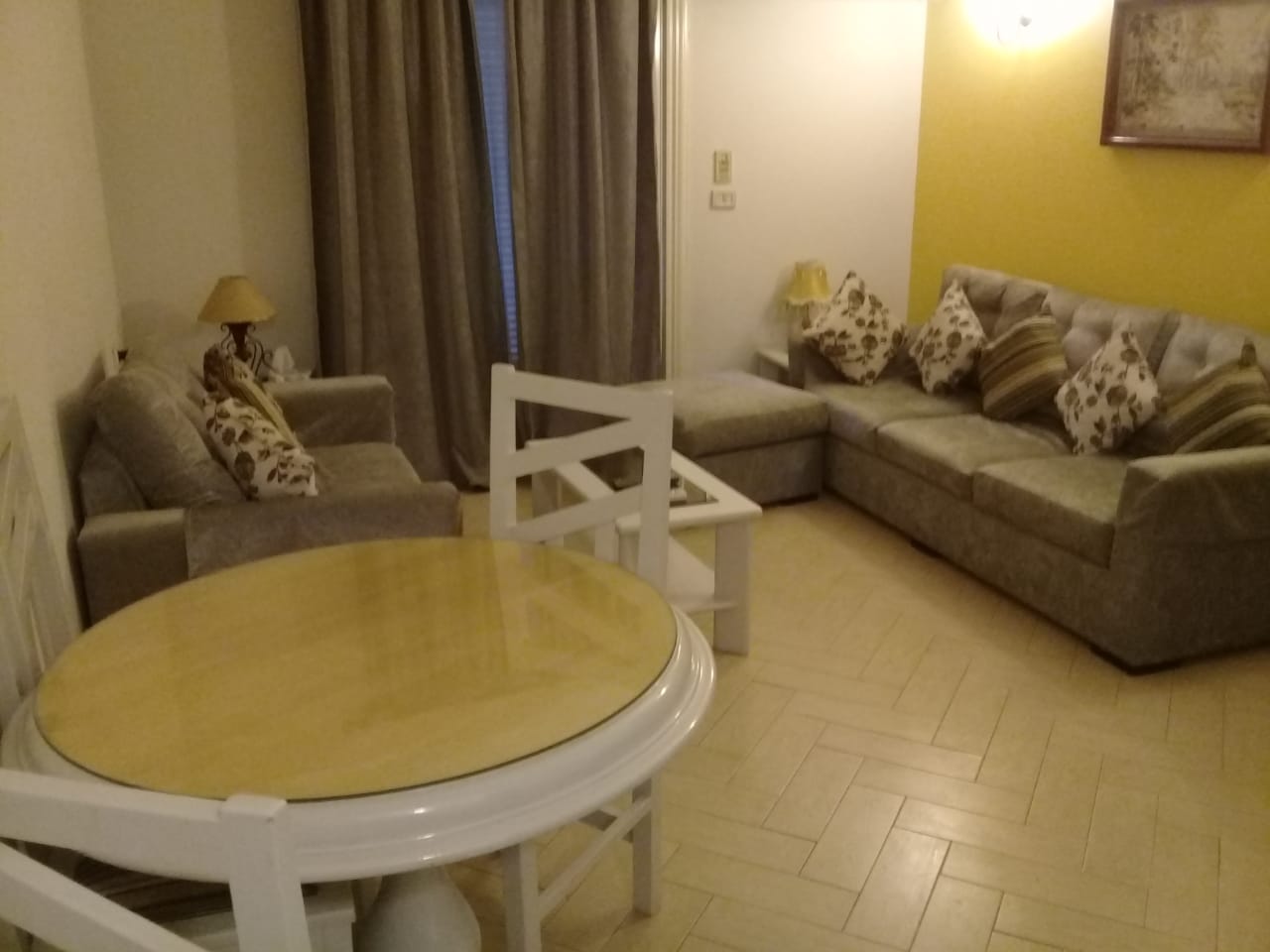 Apartment with 2 bedrooms on the first floor for rent