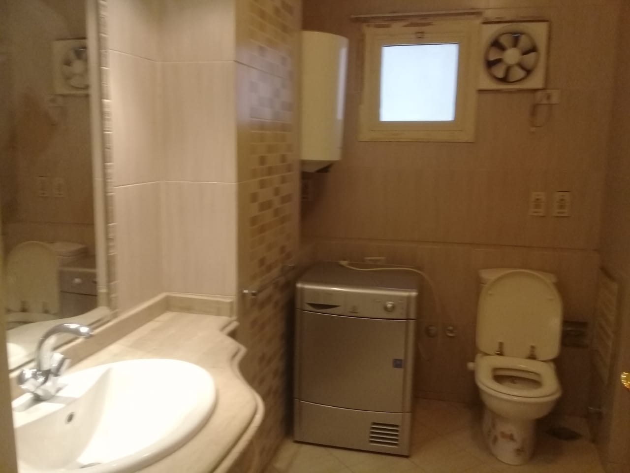 Apartment with 4 bedrooms for rent in Degla Maadi