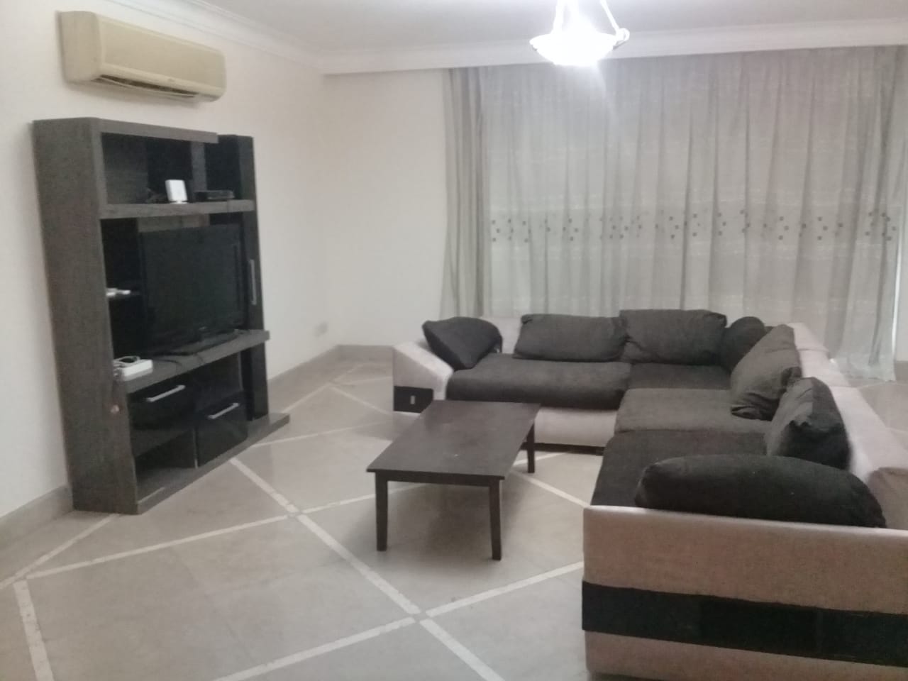 Apartment with 4 bedrooms for rent in Degla Maadi