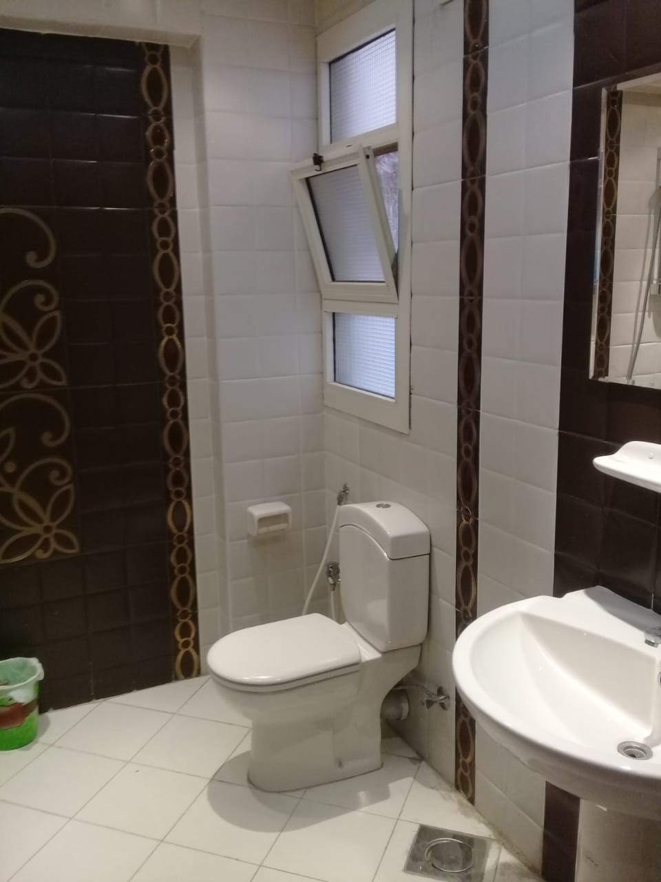 Furnished apartment on first-floor for rent (8) Furnished apartment on first-floor for rent