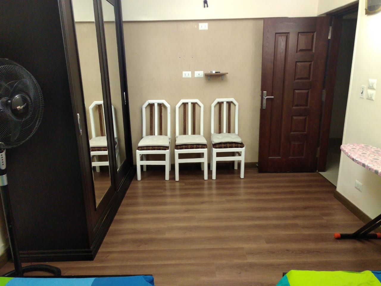 2 bedroom apartment on fourth floor for rent in degla Maadi