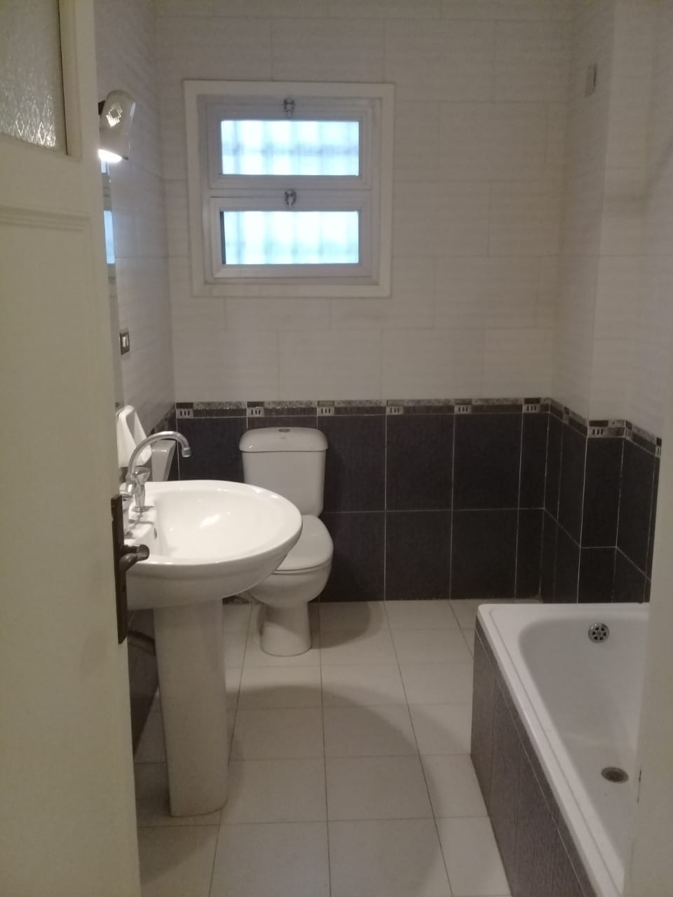 4 bedroom Apartment for rent in Sarayat el Maadi