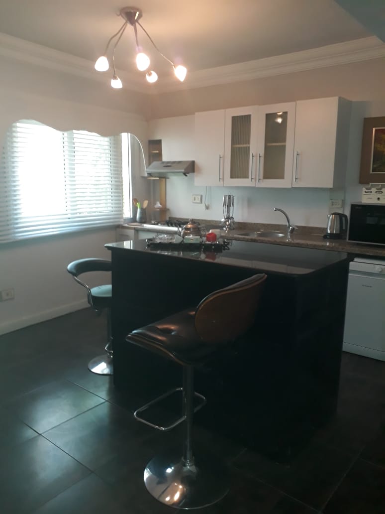 Apartment for rent on the first floor in Degla