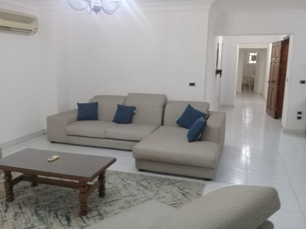 3 bedroom apartment on the third floor for rent in Degla Maadi