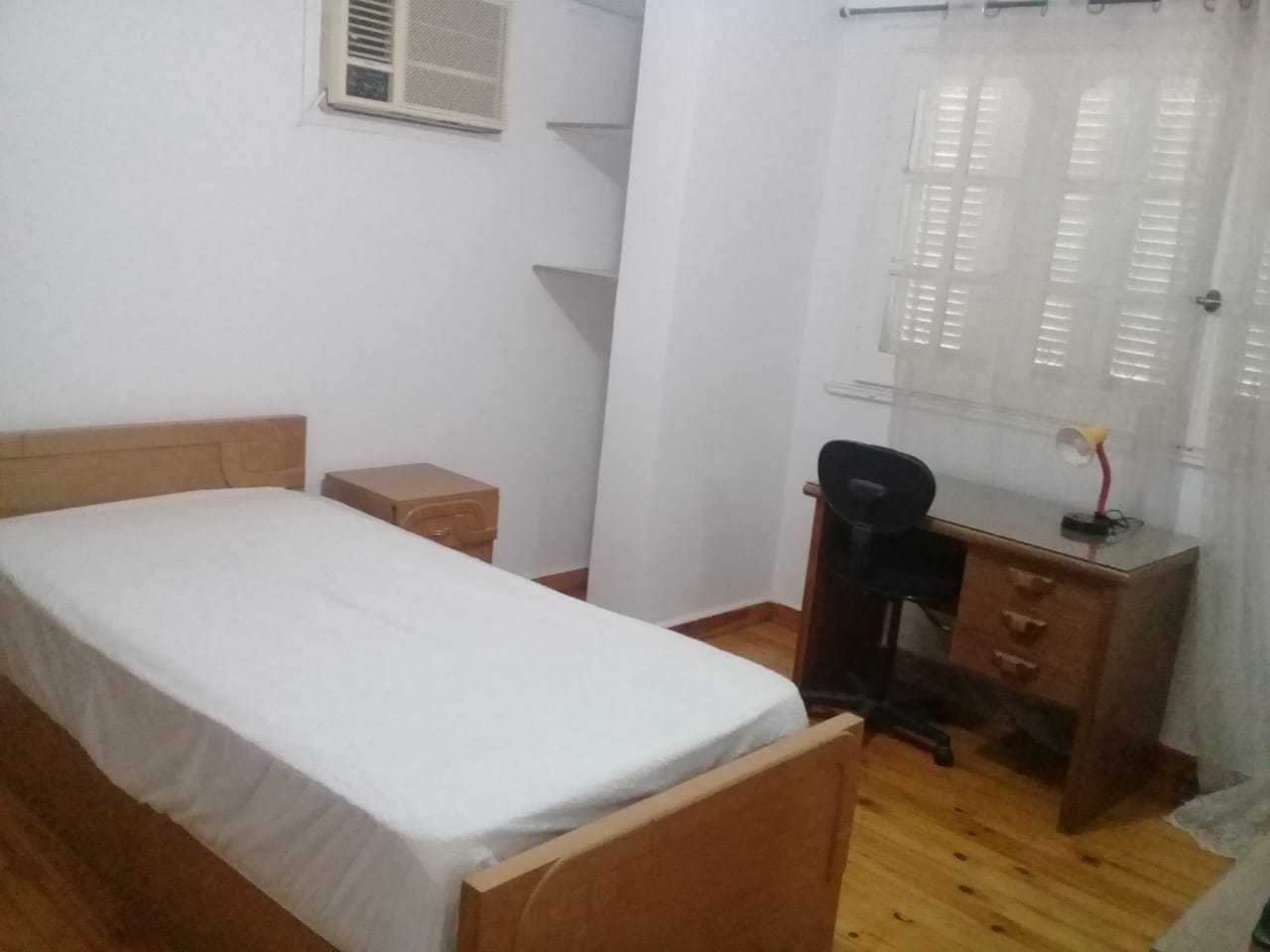 3 bedroom apartment on the third floor for rent in Degla Maadi