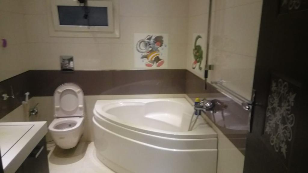 3 Bedroom Apartment for sale in Degla Maadi behind American School