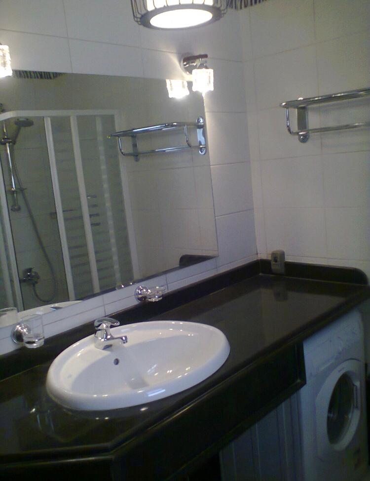 2 Bedroom Furnished Apartment on The Fourth Floor for Rent